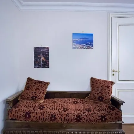 Hause Naty Spaccanapoli شقة